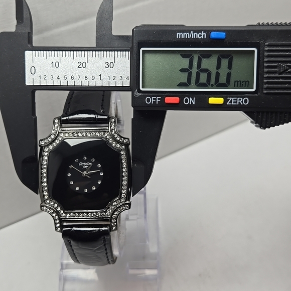 Womens Christian Joy Silver Tone Geometric Watch Crystals Leather New Battery - Picture 4 of 11